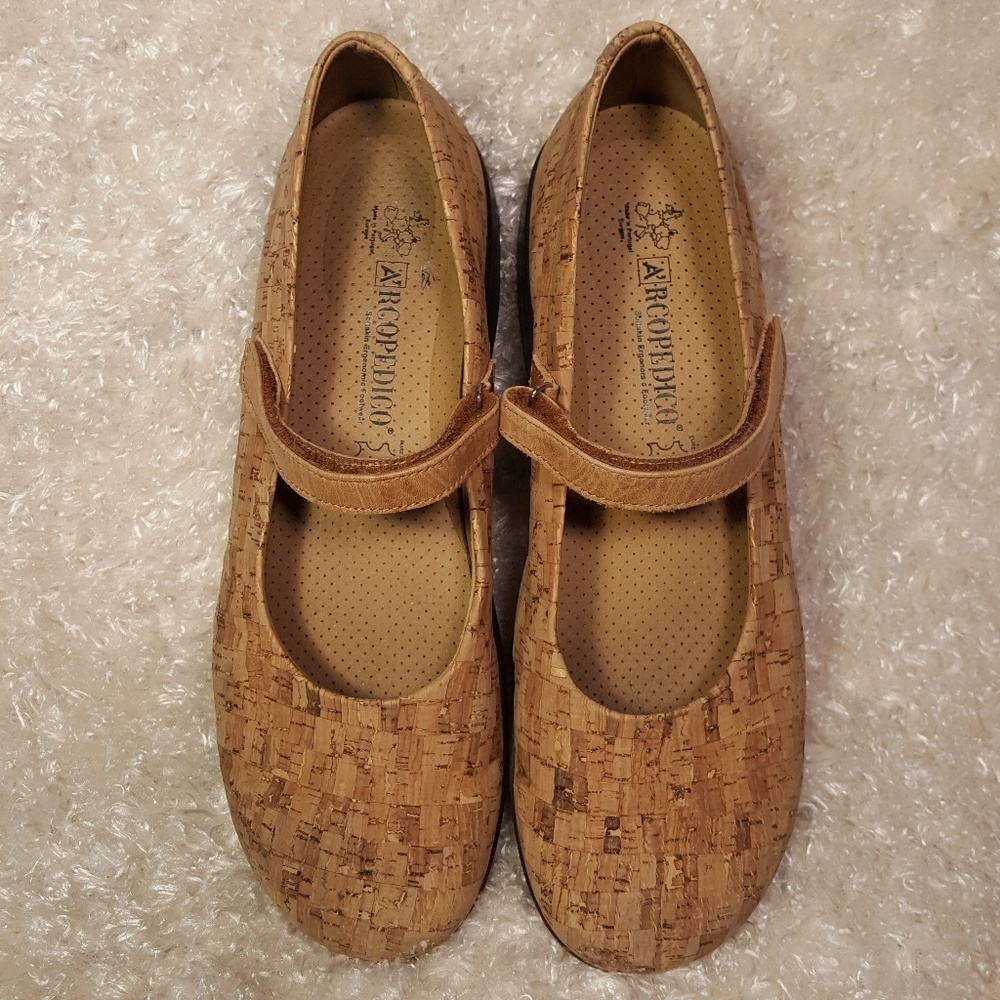 A'rcopedico Scala Cork Maryjanes Size 42